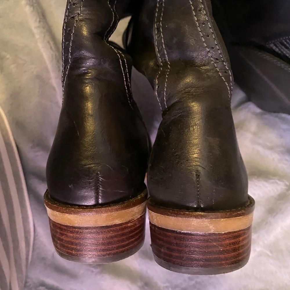 Lucky brand Andria black, tall leather books faux crepe sole gently worn size 10 - Picture 11 of 16
